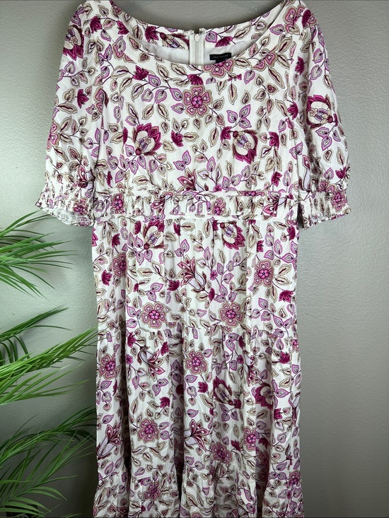 Ann Taylor Dresses & Skirts - NEW Ann Taylor Floral Maxi Dress White with Magenta Pink and Brown Floral 8